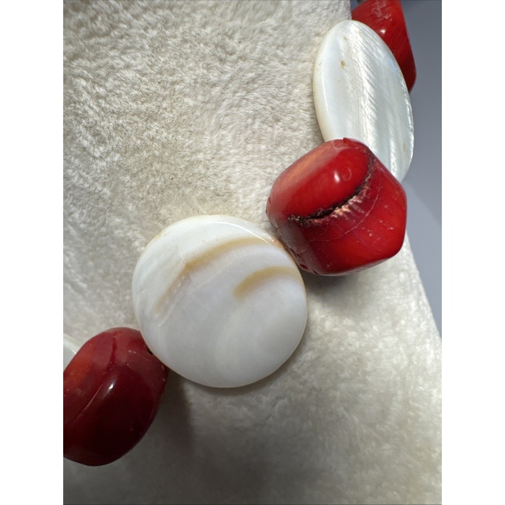 VTG Natural Red Coral Chunky Necklace 22"White MOP Disc Beads & Bracelet Set - Picture 10 of 16